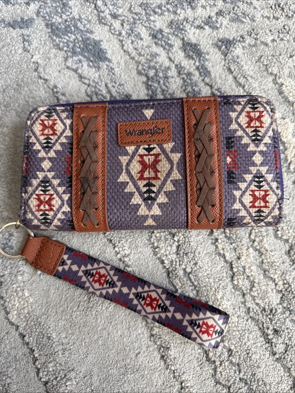 Wrangler Southwestern Geometric Zip-Around Wristlet Strap Wallet Brown Purple